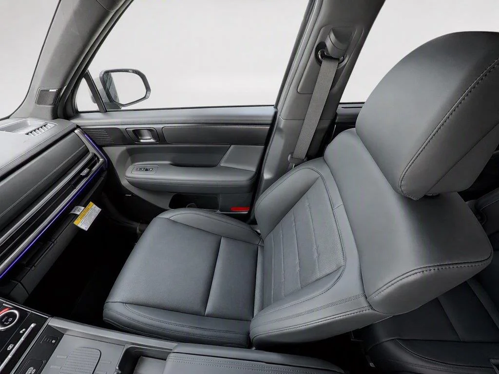 Used 2026 Hampton Gray Hyundai Calligraphy image 15