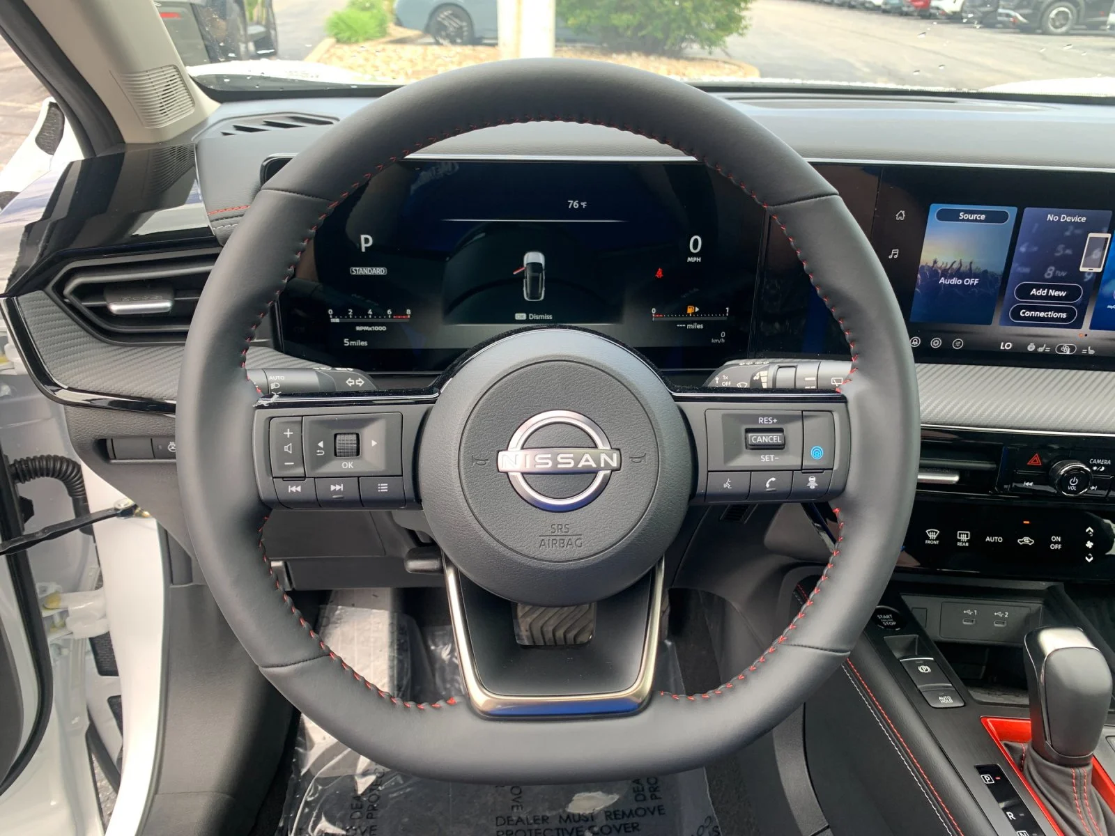 New 2026 Aspen White TriCoat / Super Black Two-tone Nissan SR image 25