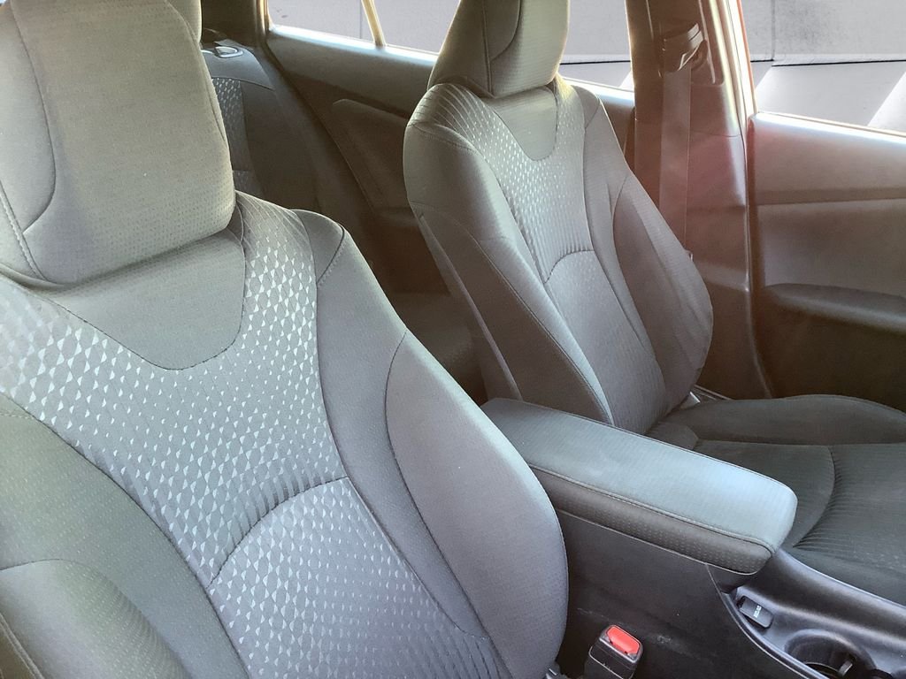 Used 2018 Silver Toyota Two Eco image 14
