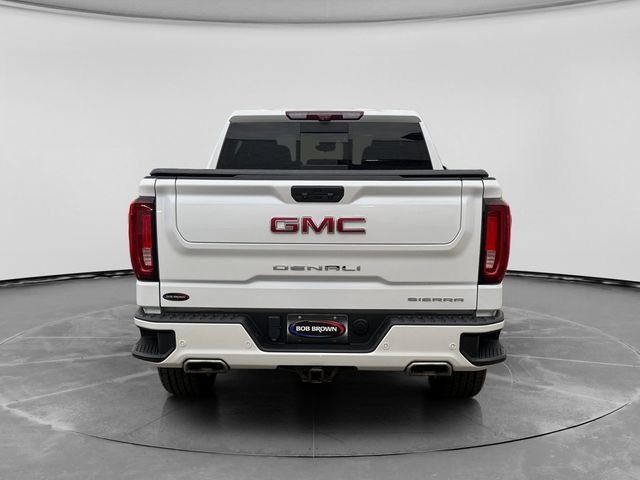 Used 2022 WHITE FROST TRICOAT GMC Denali image 4