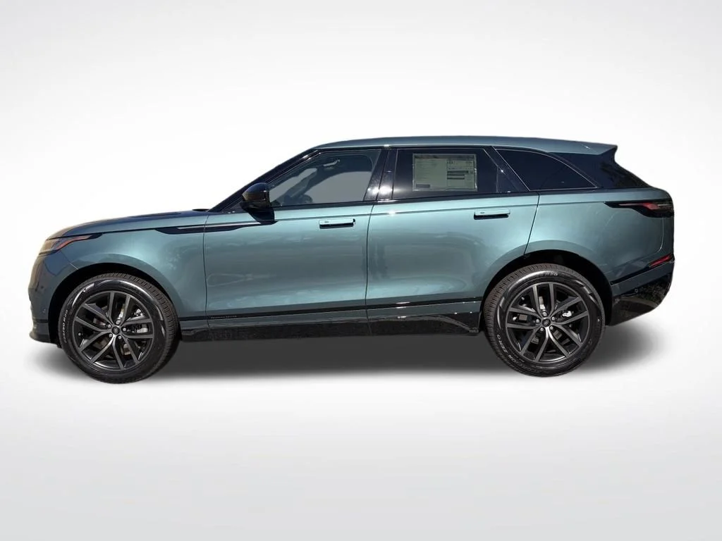 New 2026 Green Land Rover Belgravia Edition image 5