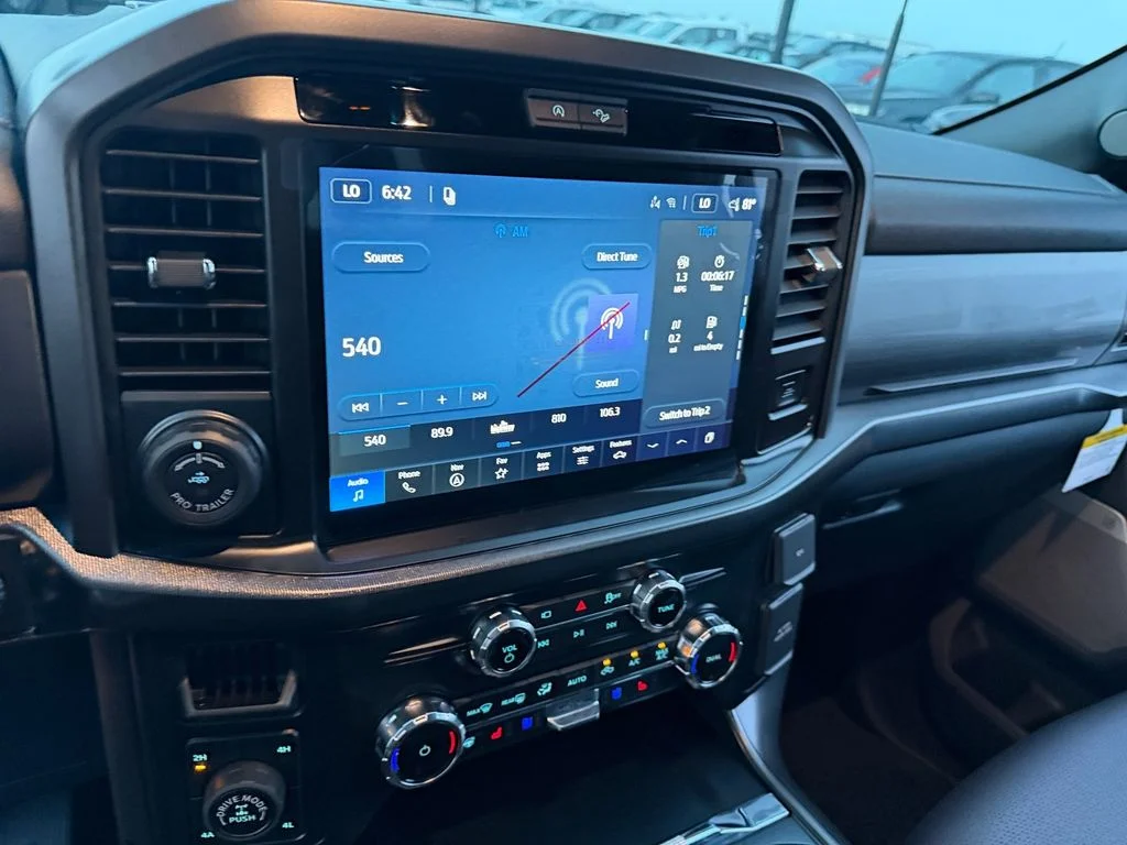 New 2026 Oxford White Ford Lariat® image 12