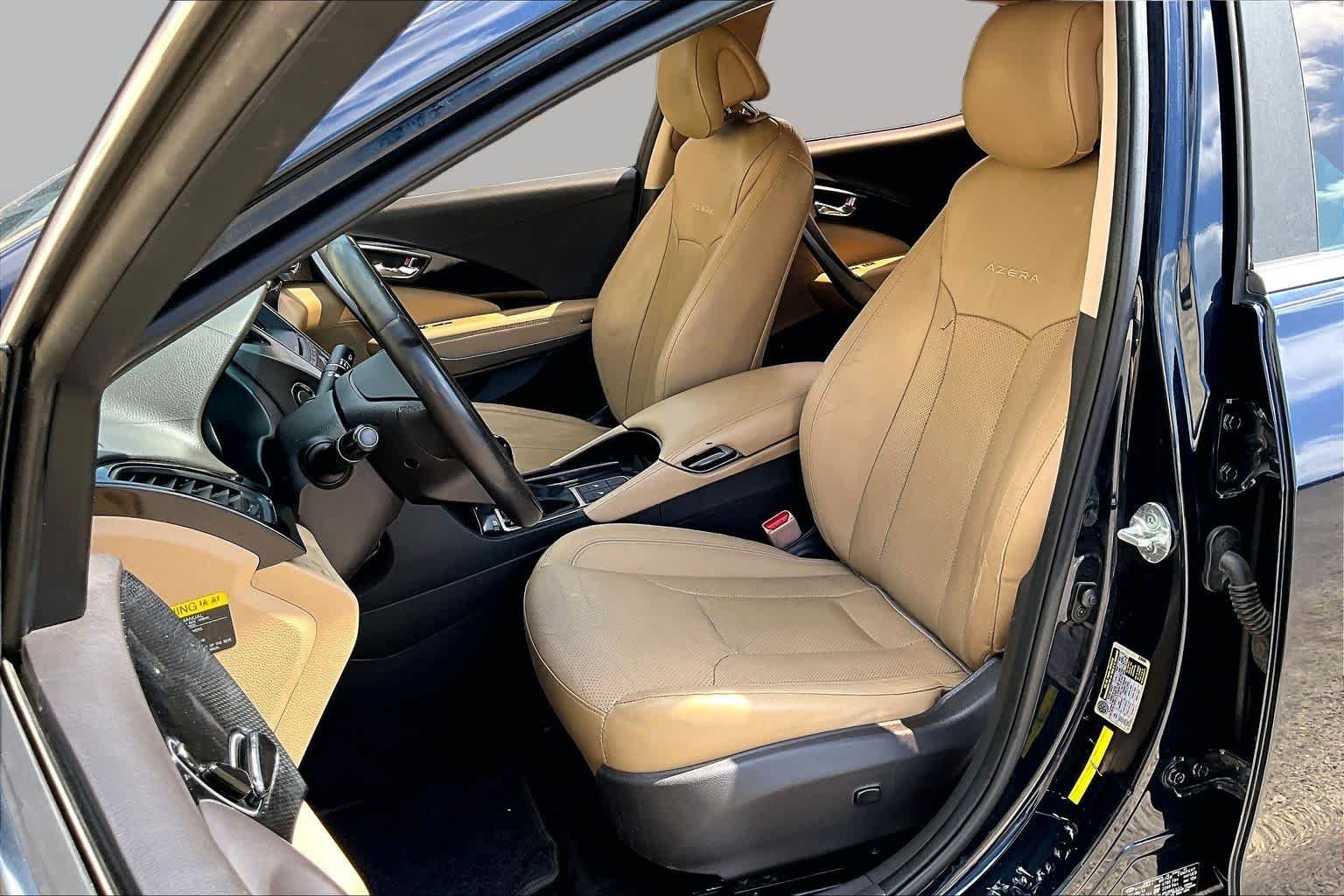 Pre-Owned 2013 Hyundai Azera
