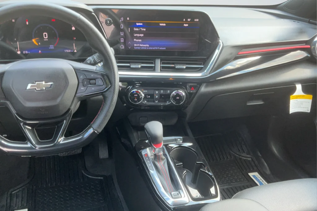 Used 2024 Mosaic Black Metallic Chevrolet 2RS image 15