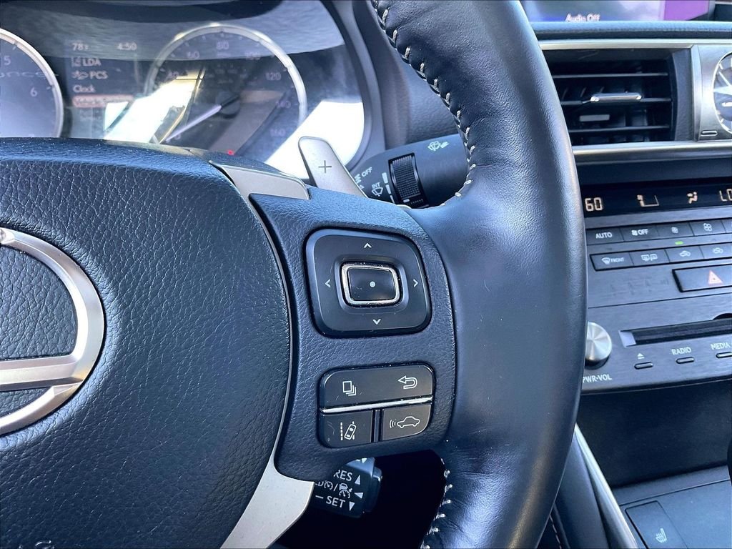 Used 2019 Eminent White Pearl Lexus 300 image 23