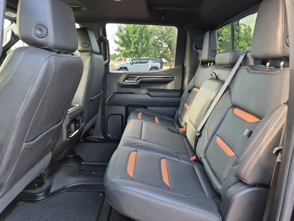 Used 2024 Onyx Black GMC AT4 image 38