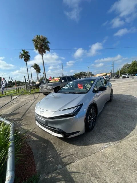 Used 2023 Red Toyota XLE image 1