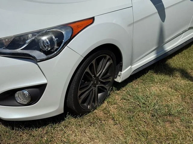 Used 2016 White Hyundai Turbo image 5