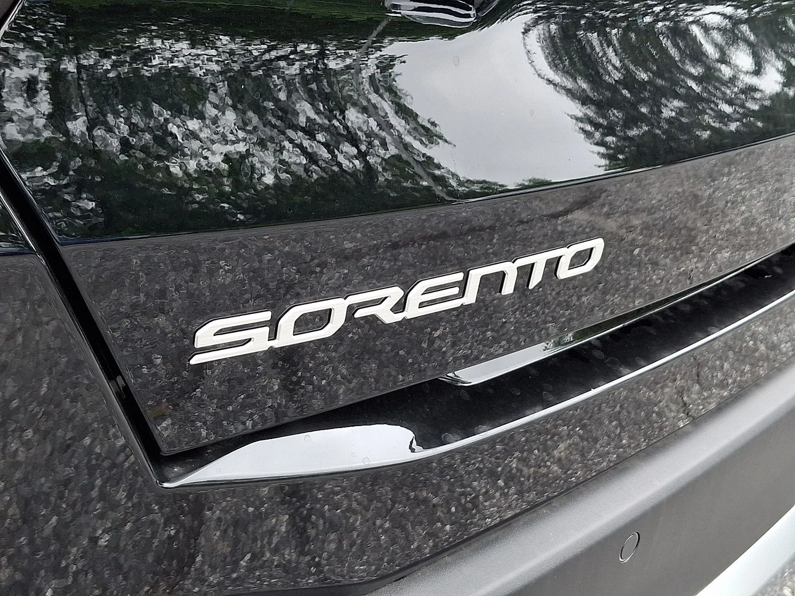 New 2026 Black Kia S image 22