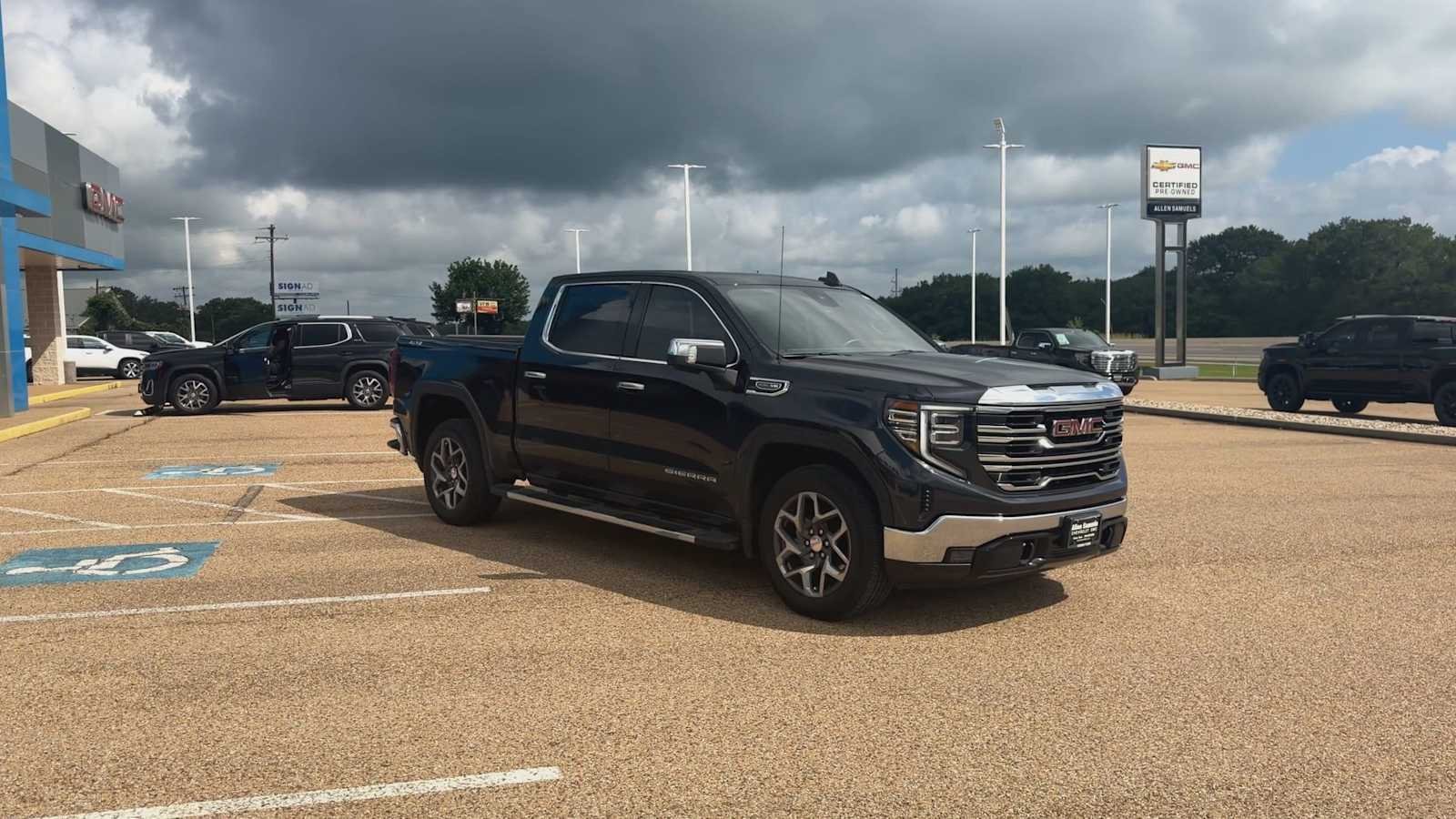 Used 2026 Titanium Rush Metallic GMC SLT image 2