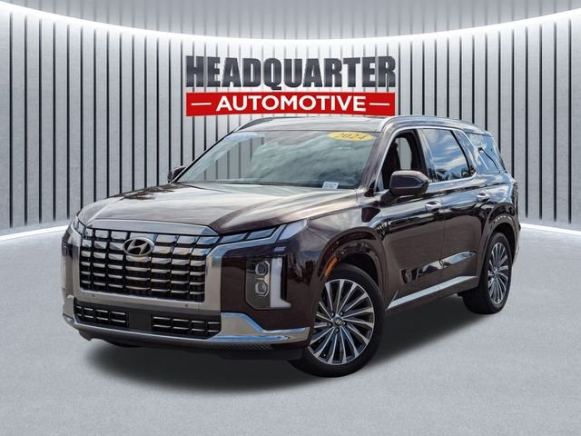 Used 2024 Red Hyundai Calligraphy image 1