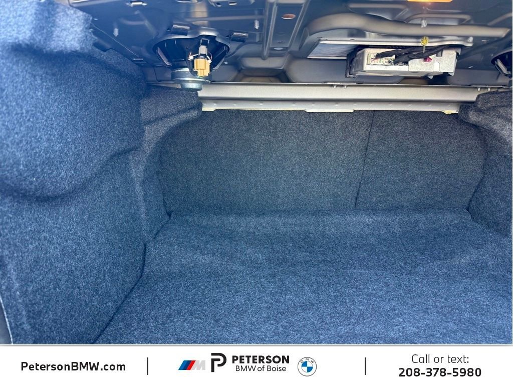 Used 2014 Silver Chevrolet LT image 10