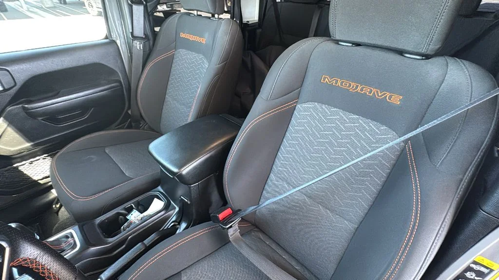 Certified Used 2023 Gray Jeep Mojave image 24