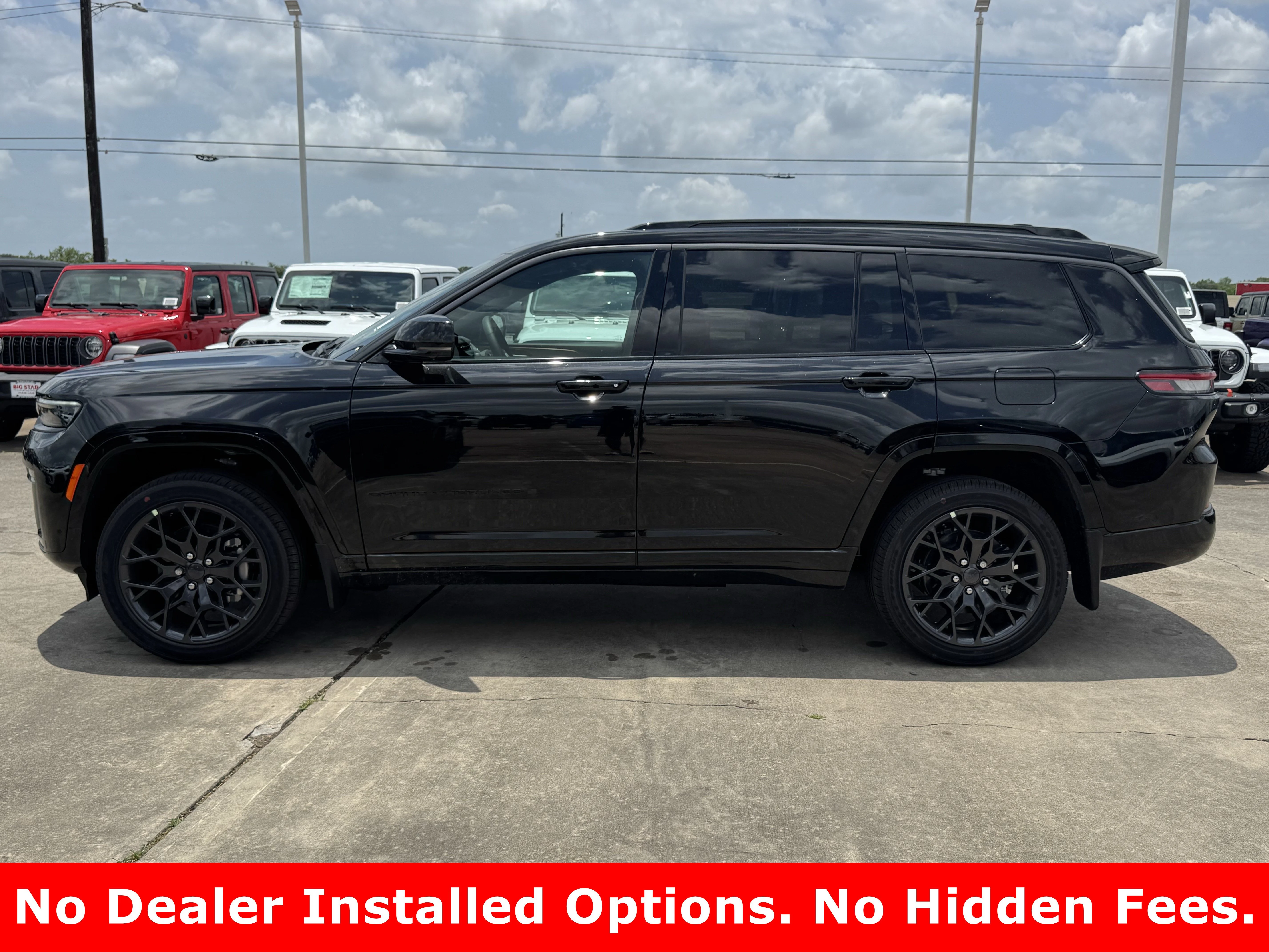 New 2026 Diamond Black Crystal Pearlcoat Jeep Summit image 6