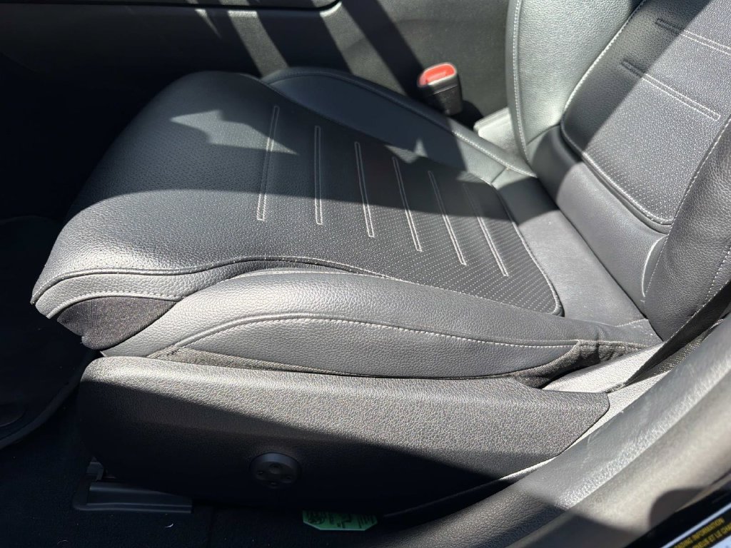 Certified Used 2022 Black Mercedes-Benz C 300 image 17