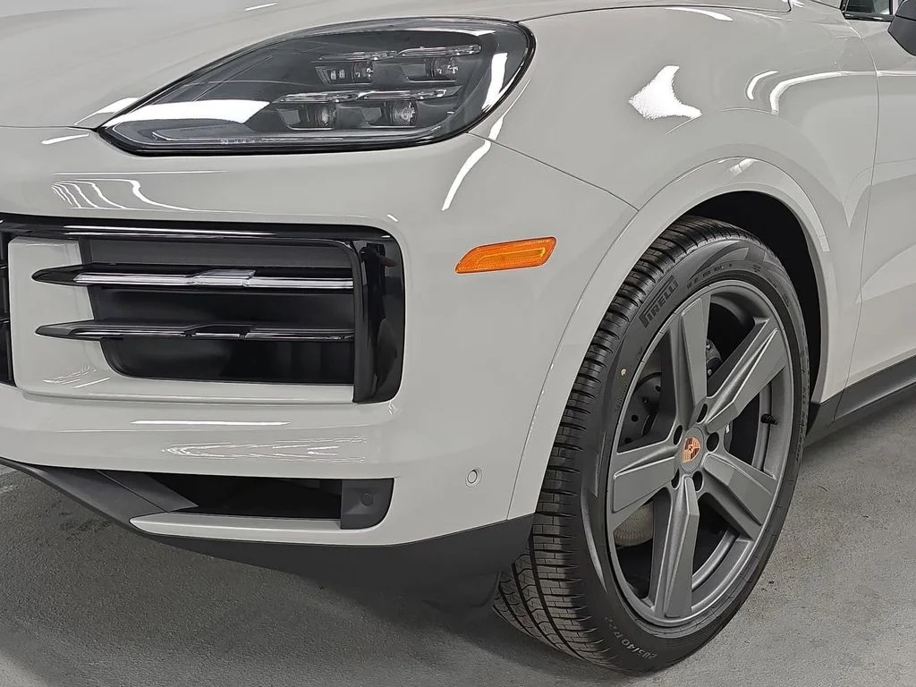 New 2026 Chalk Porsche  image 11
