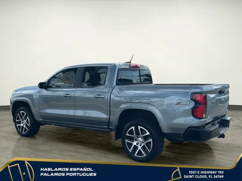 Used 2024 Sterling Gray Metallic Chevrolet Z71 image 4