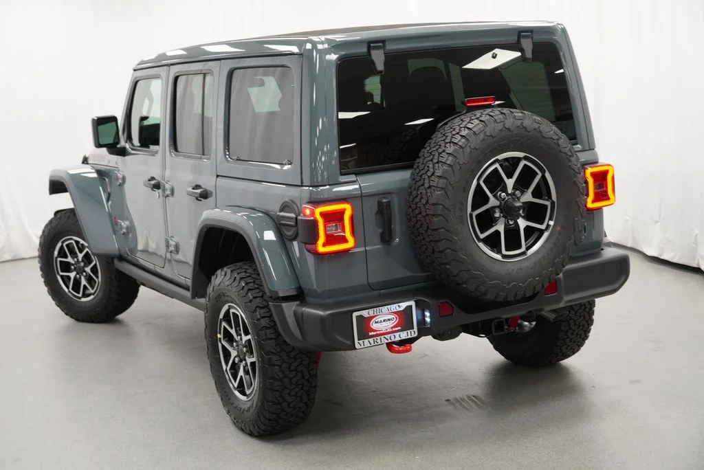 New 2026 Anvil Clear-Coat Exterior Paint Jeep Rubicon image 11