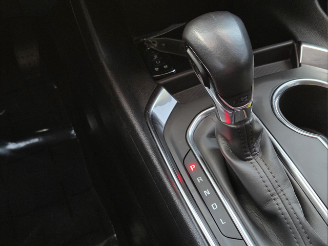 Used 2021 Gray Chevrolet RS image 18