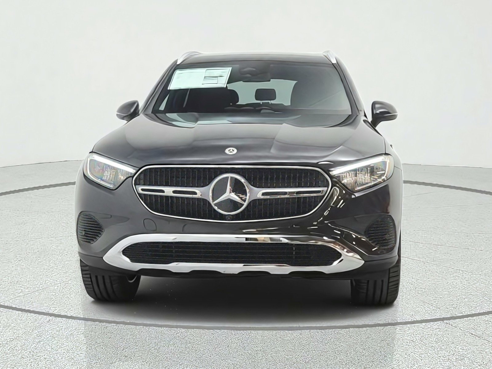 New 2027 Graphite Grey Metallic Mercedes-Benz GLC 300 SUV image 2