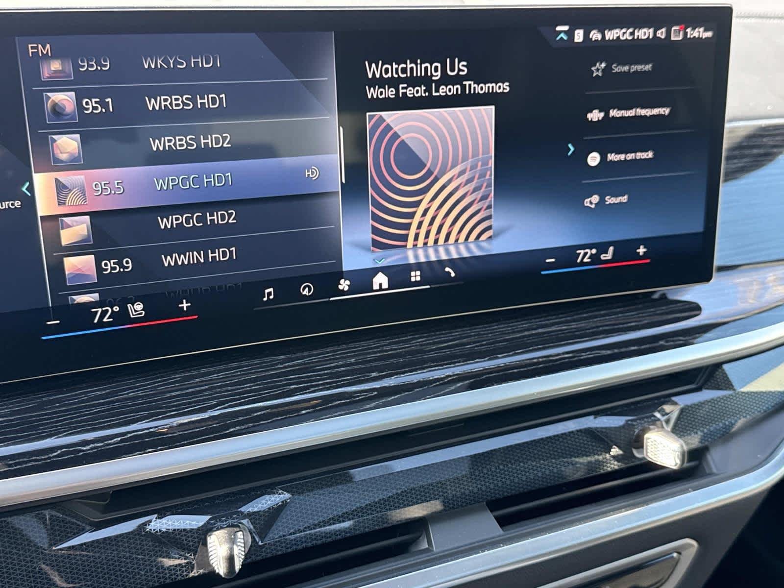 New 2026 Skyscraper Grey Metallic BMW xDrive50e image 3