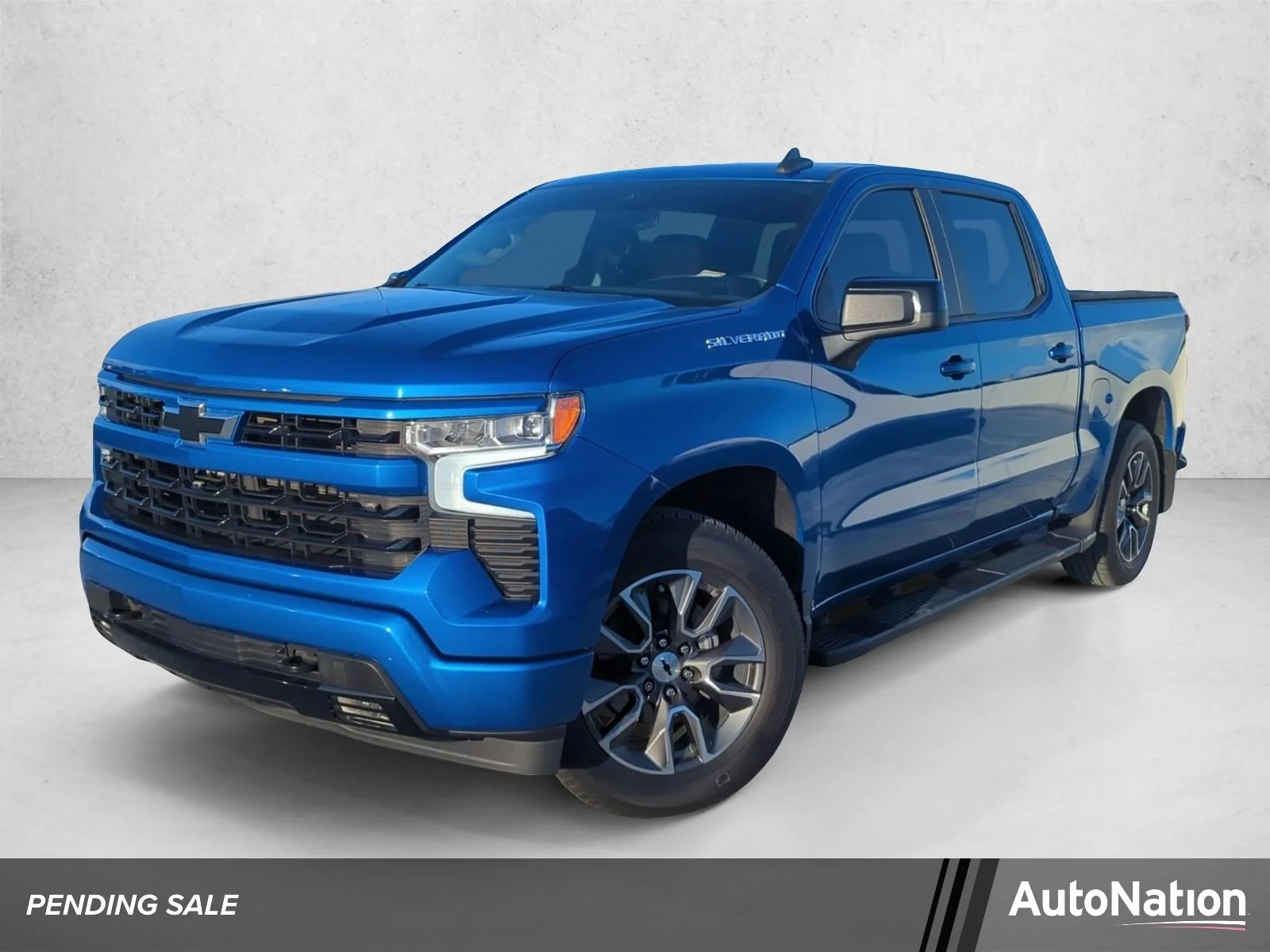 Used 2022 Glacier Blue Metallic Chevrolet RST image 1