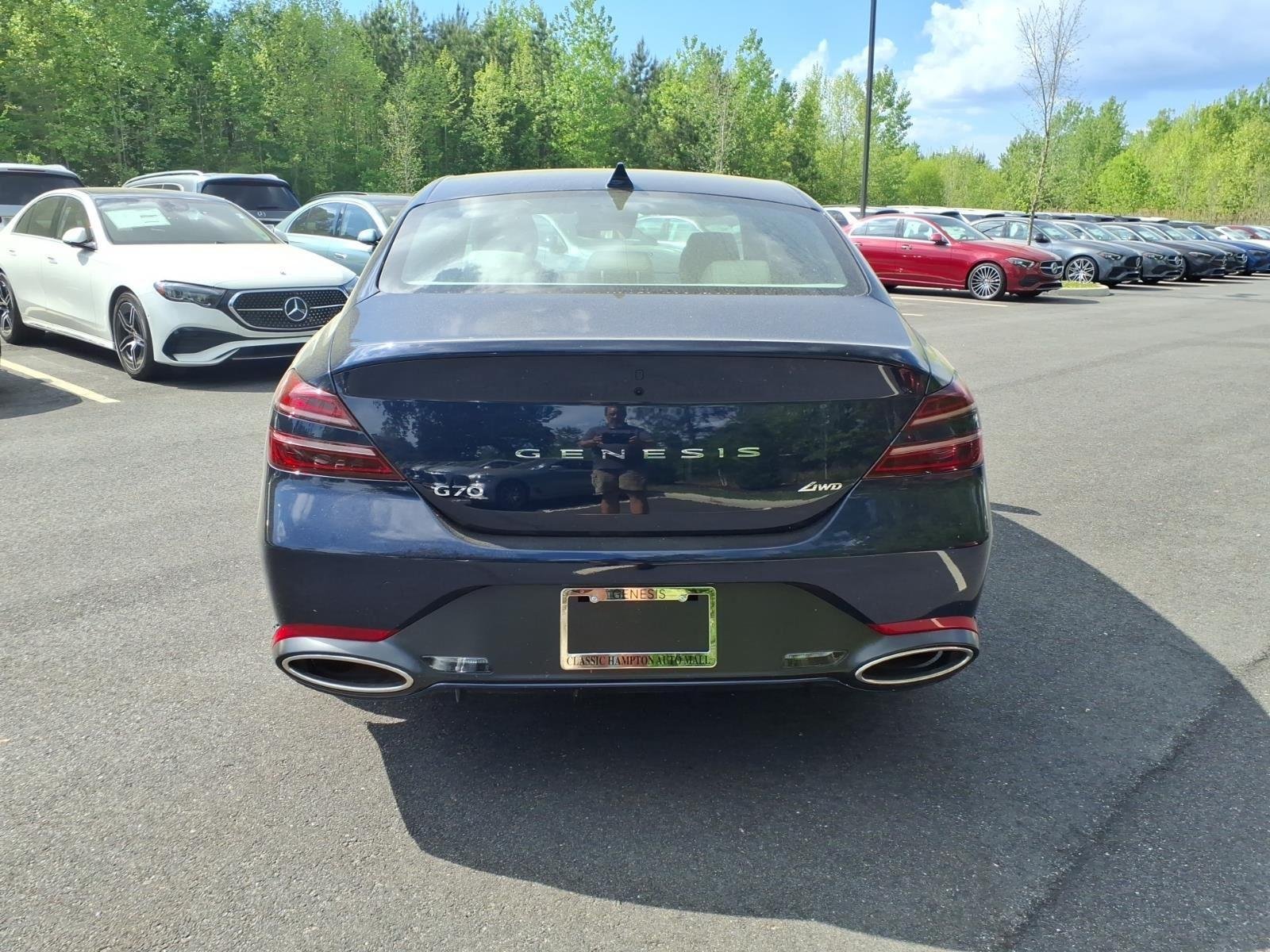 New 2026 Capri Blue Genesis 2.5T image 7