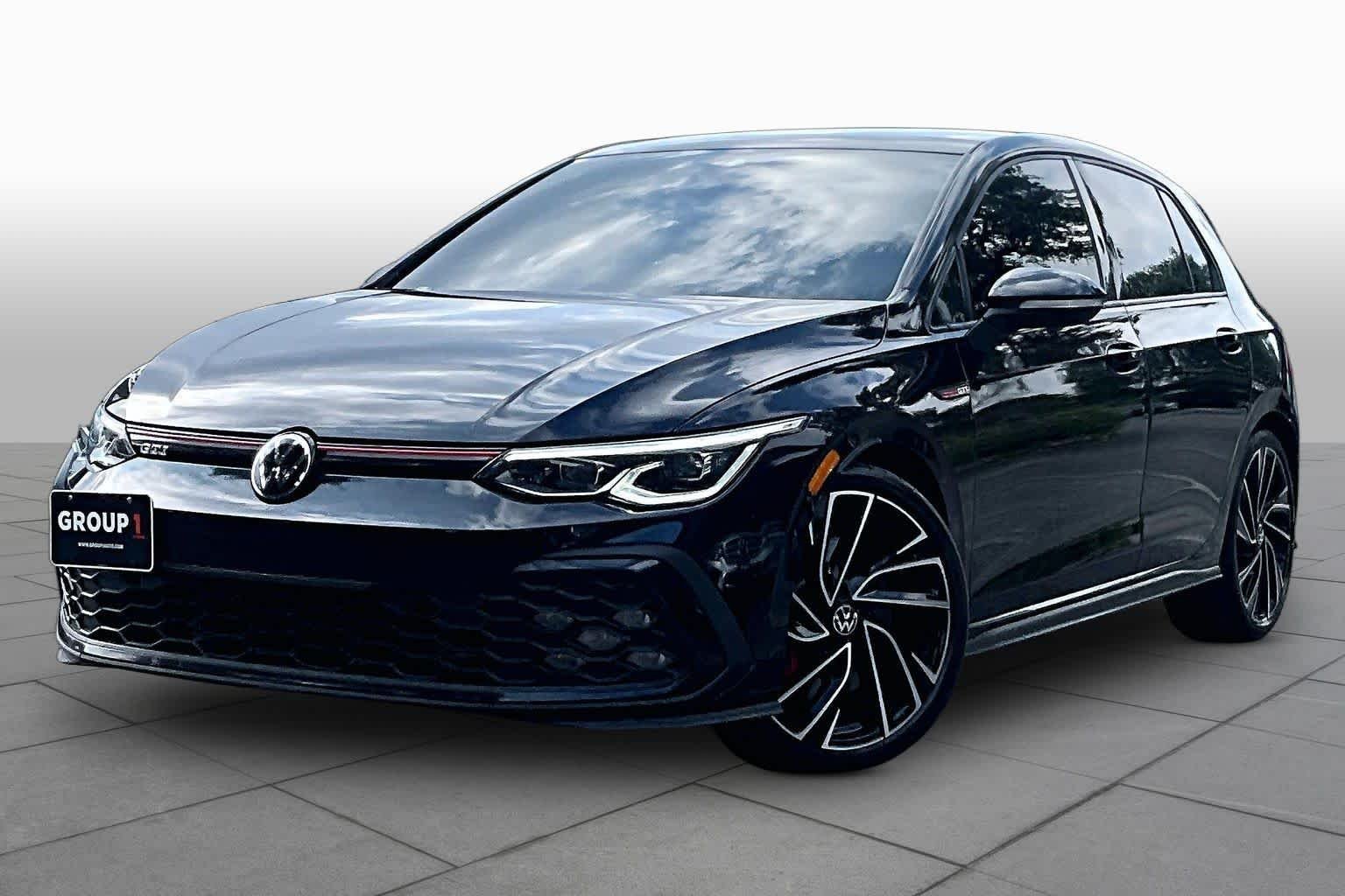 Pre-Owned 2022 Volkswagen Golf GTI Autobahn