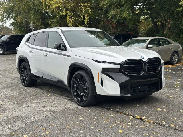 2027 BMW XM
