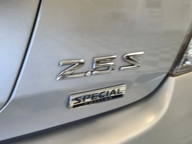 Used 2006 Silver Nissan 2.5 S image 7