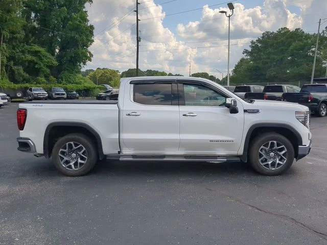 Used 2022 White Frost GMC SLT image 5