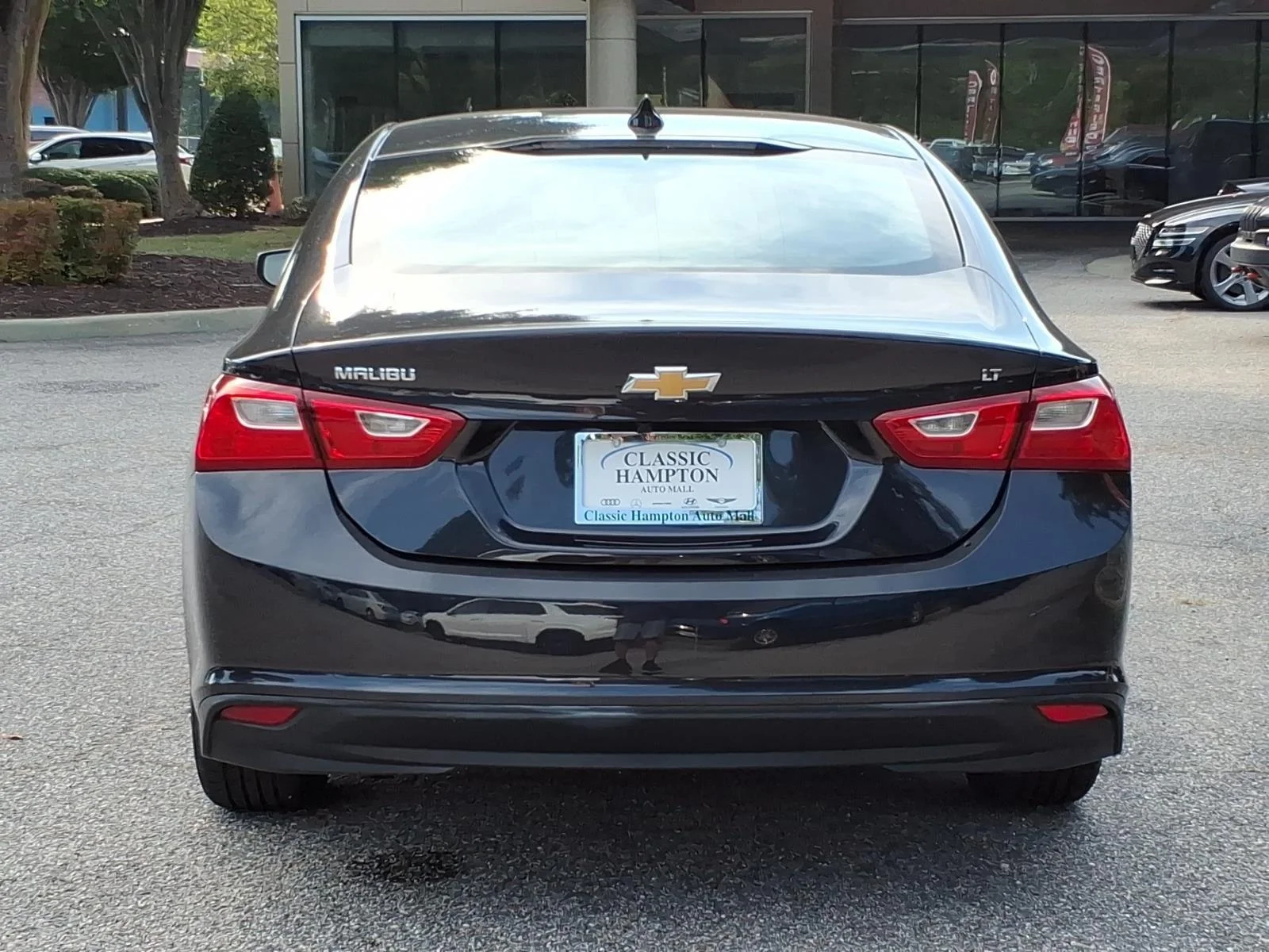 Used 2023 Dark Ash Metallic Chevrolet LT image 9