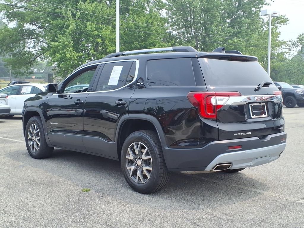Used 2023 Ebony Twilight Metallic GMC SLE image 5