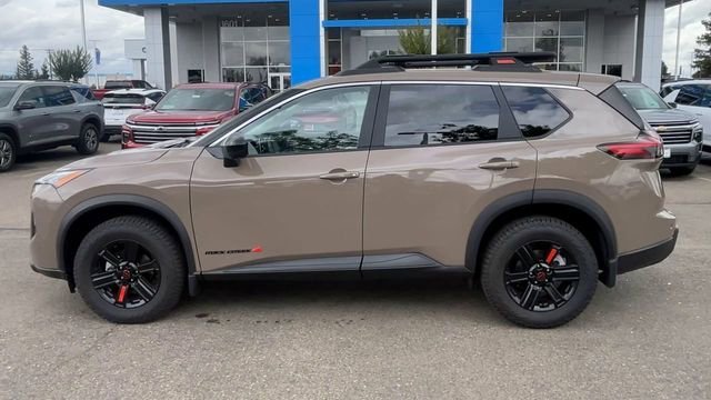 Used 2025 Tan Nissan Rock Creek image 4
