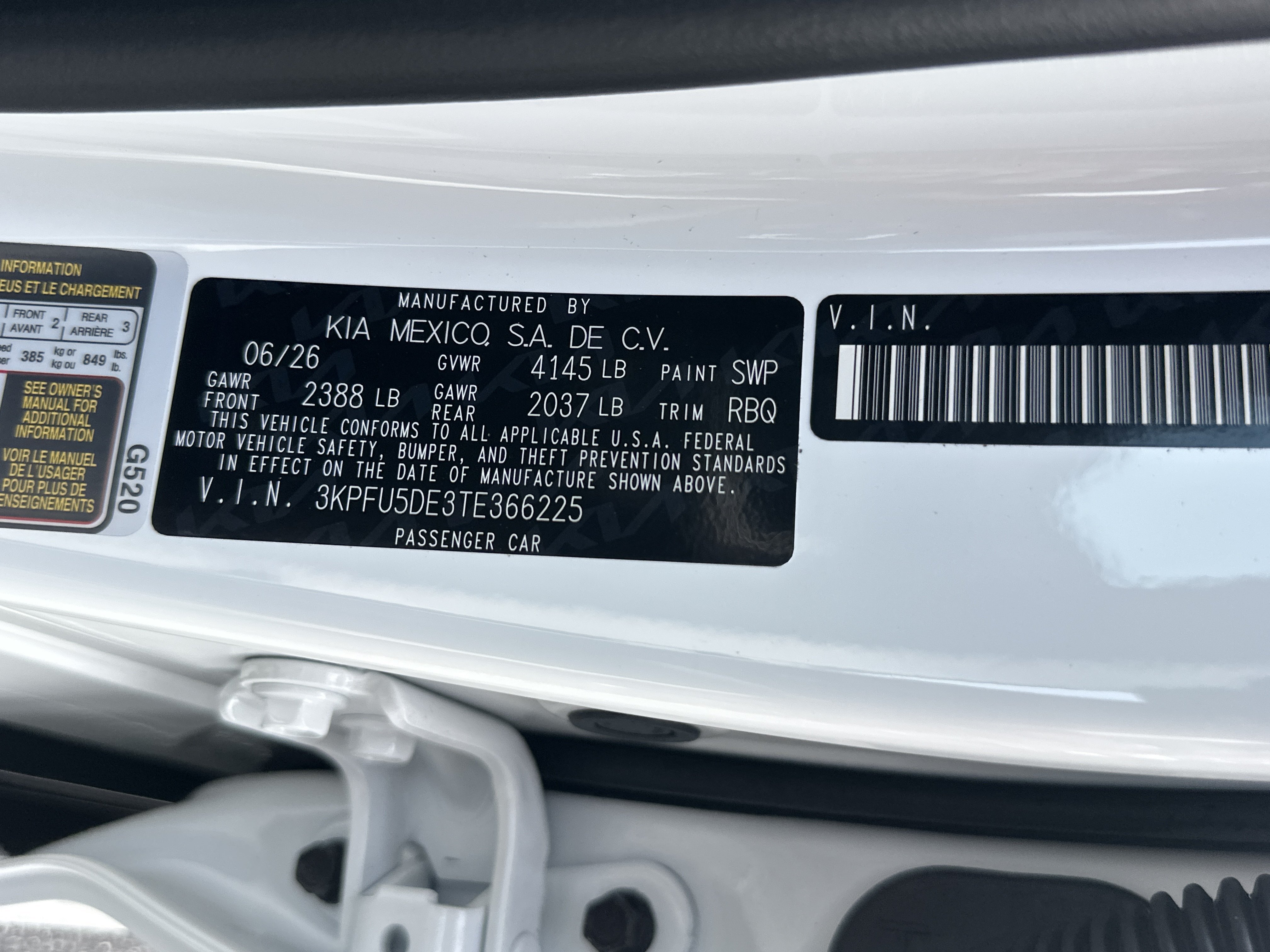 New 2026 Snow White Pearl Kia GT-Line image 29