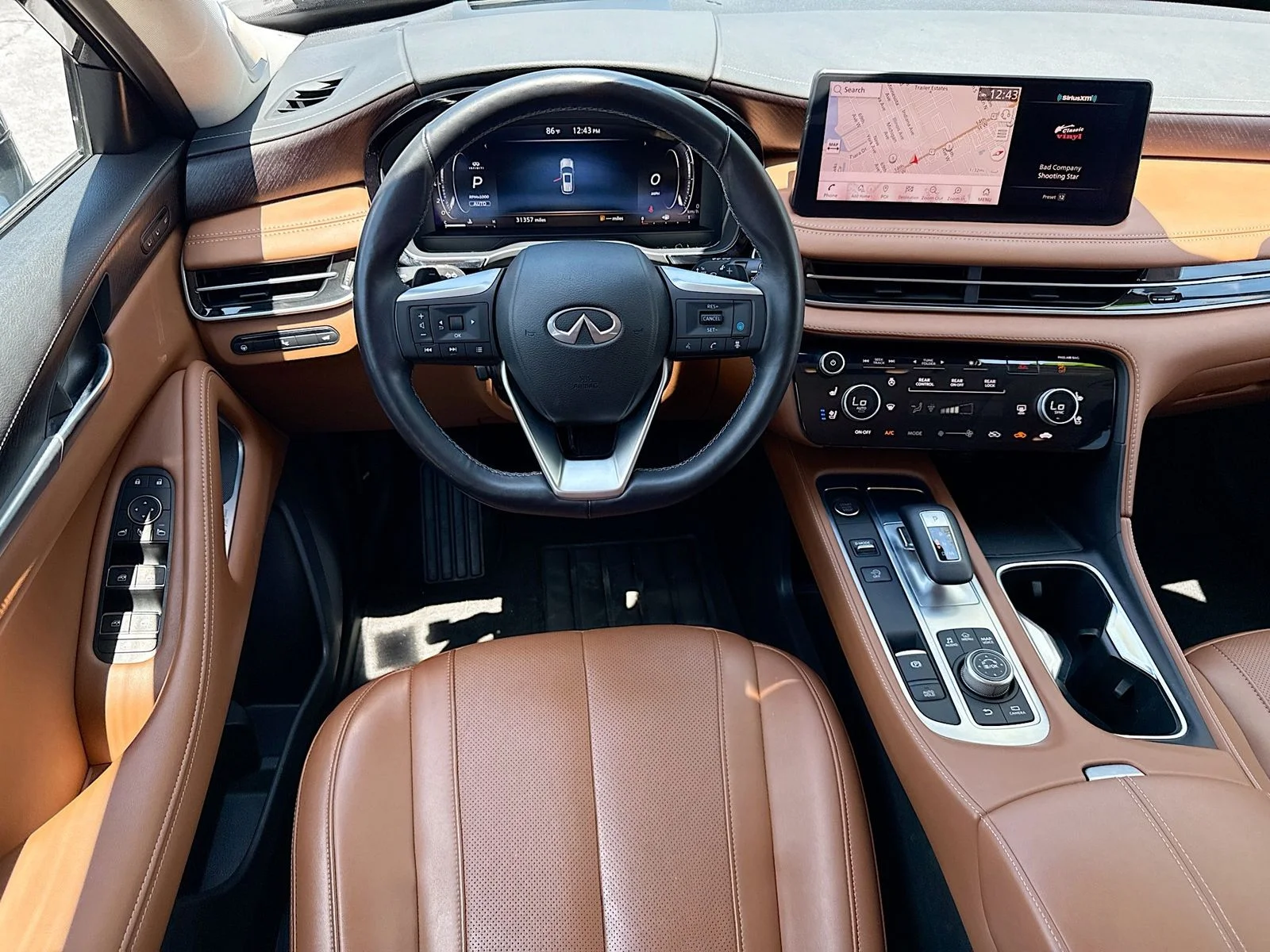 Used 2023 Black INFINITI Sensory image 24