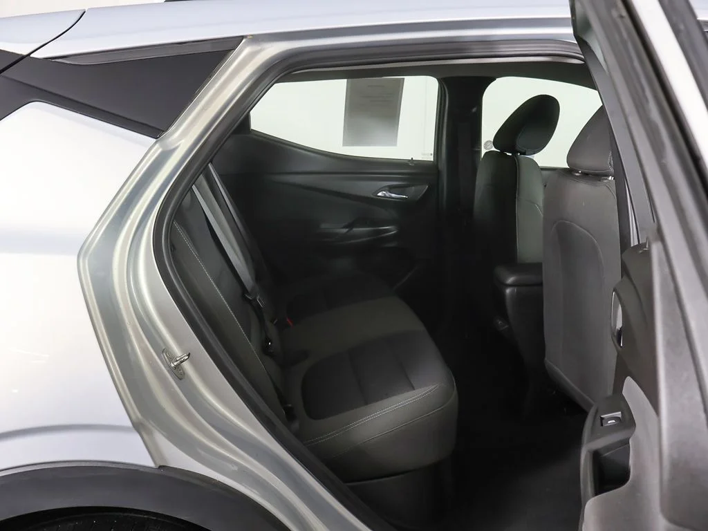 Used 2023 Silver Chevrolet LT image 29