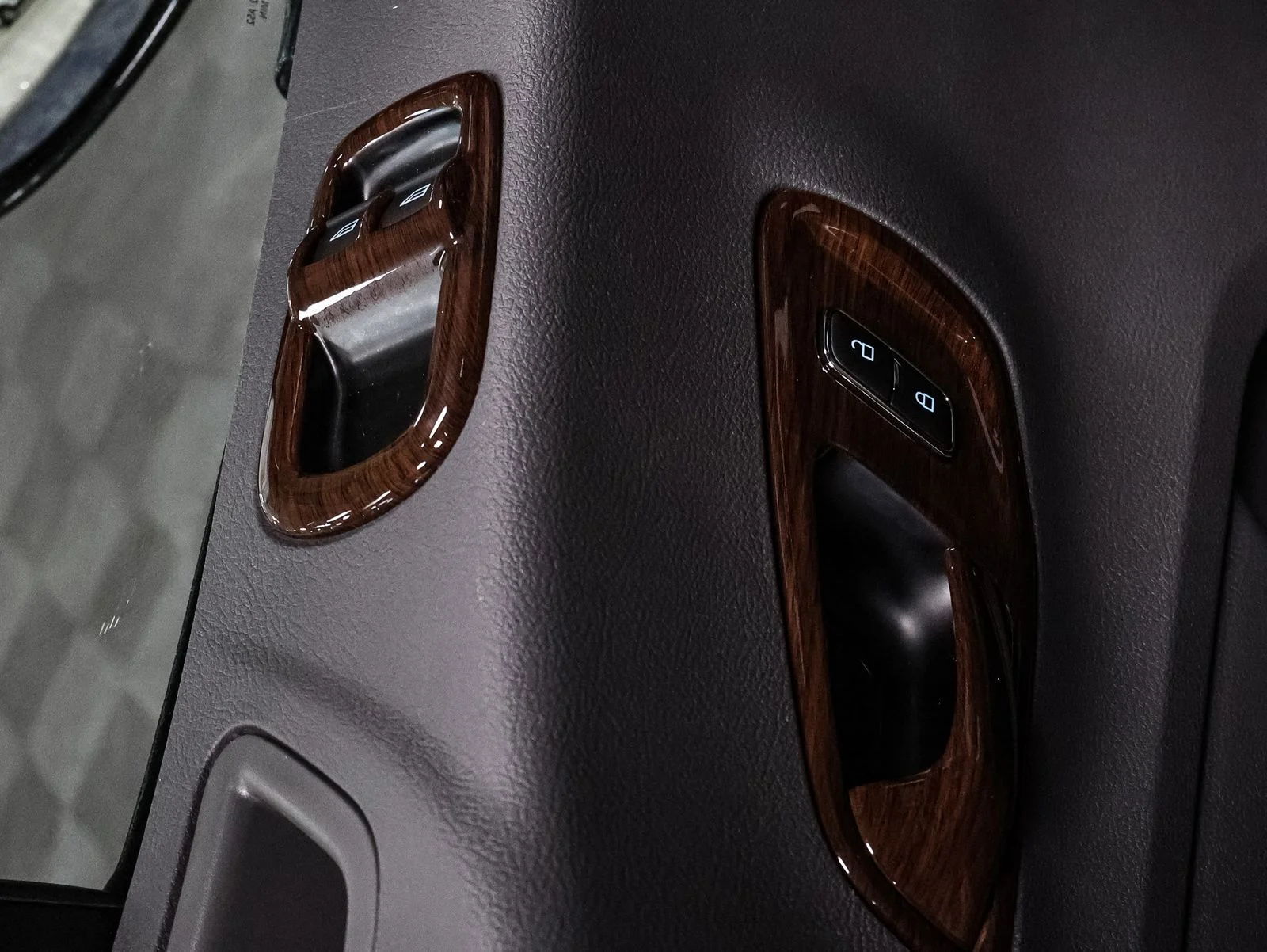 New 2026 Agate Black Metallic Ford Cargo Van image 22