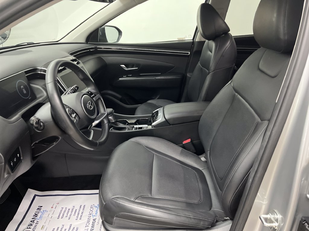 Used 2024 Silver Hyundai SEL image 12