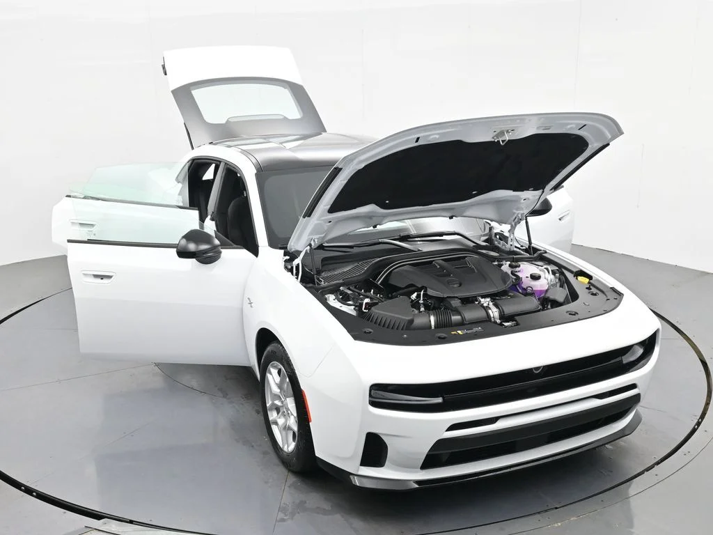 New 2026 White Knuckle Exterior Paint Dodge R/T image 44