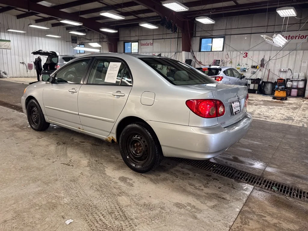 Used 2006  Toyota CE image 3