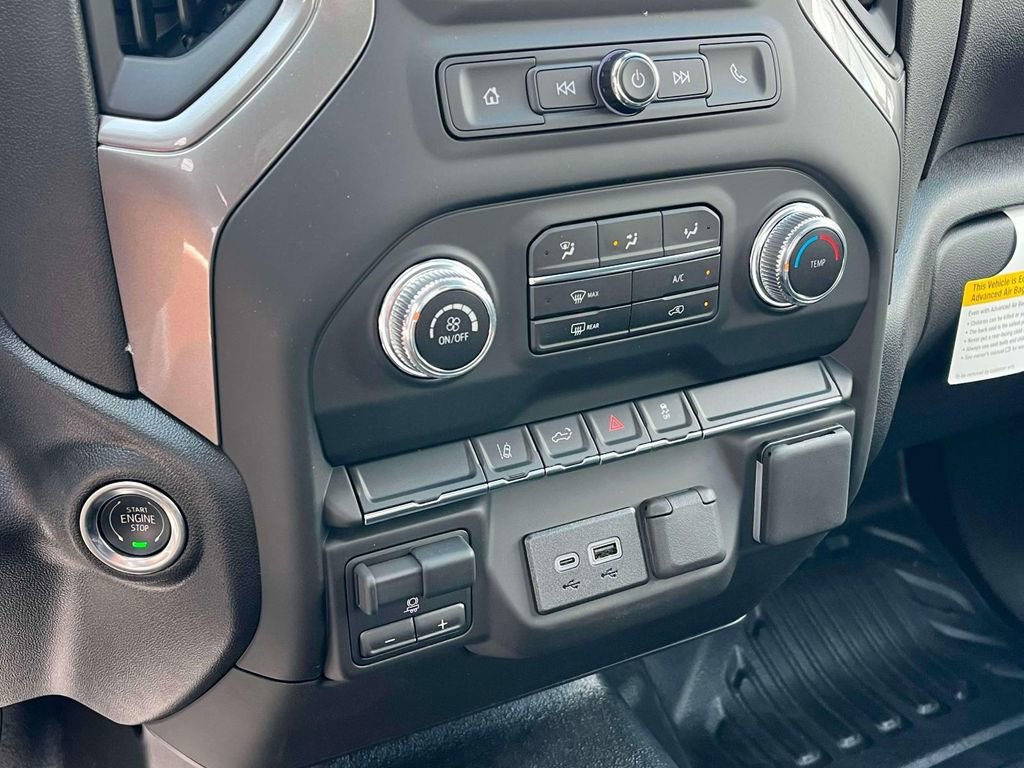 2025 GMC Sierra 3500HD Pro - Photo 23