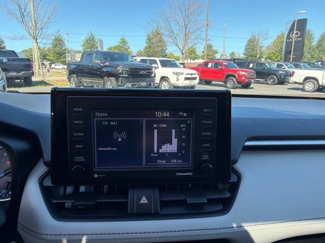 Used 2021 Pearl Toyota XLE image 16
