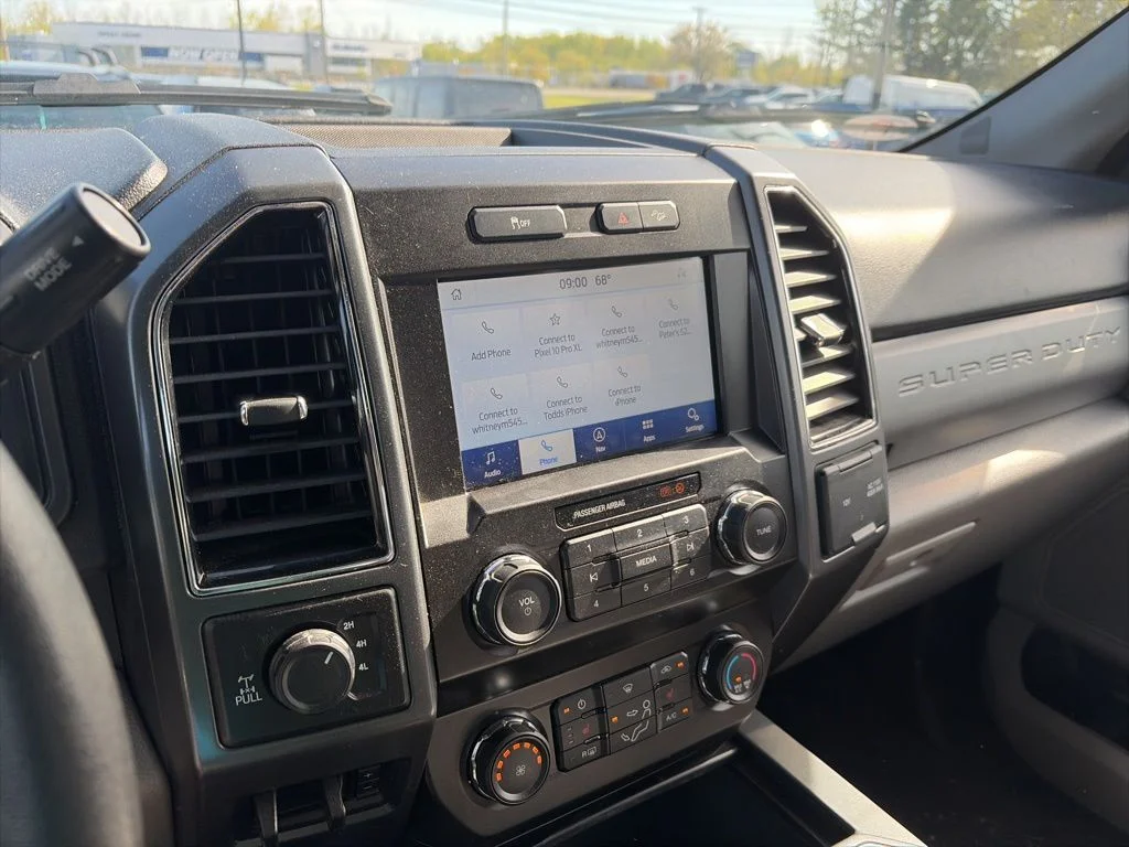 Used 2021 Gray Ford XLT image 8