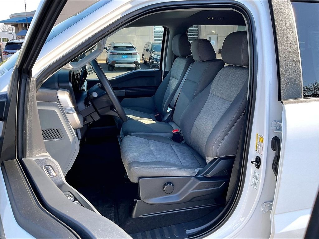 Used 2023 White Ford XL image 10