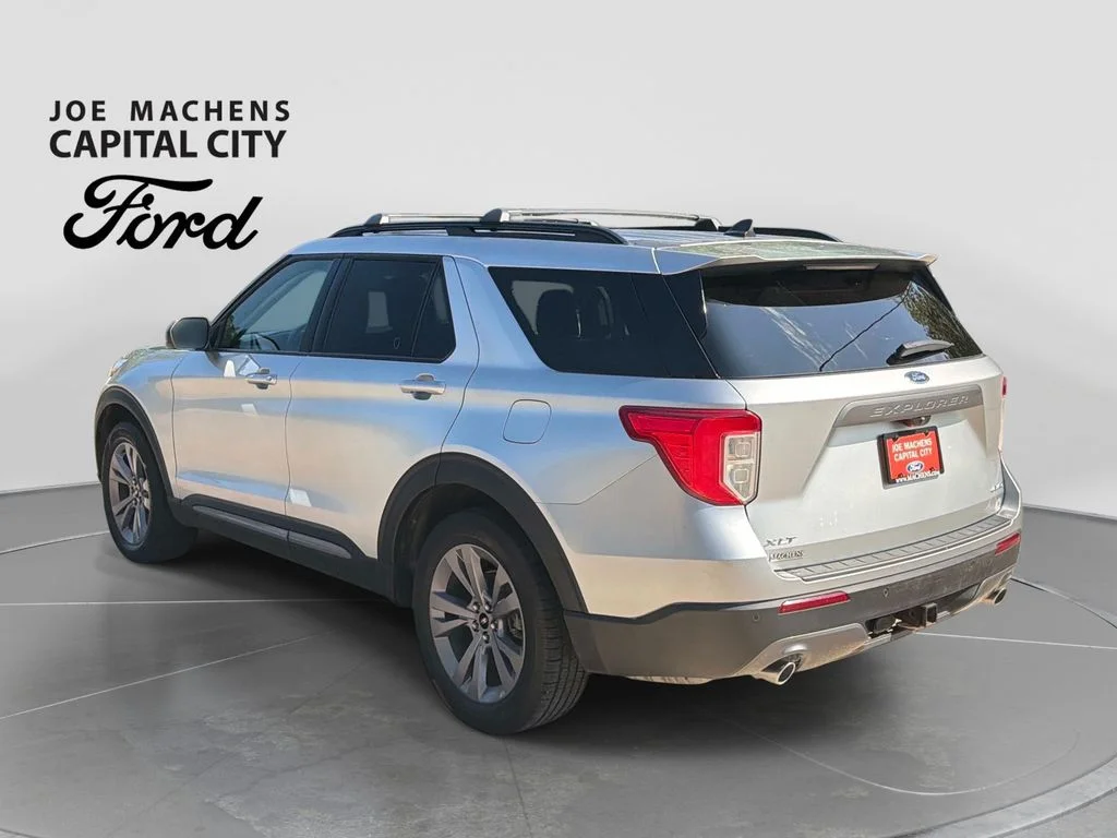 Used 2023 Silver Ford XLT image 41