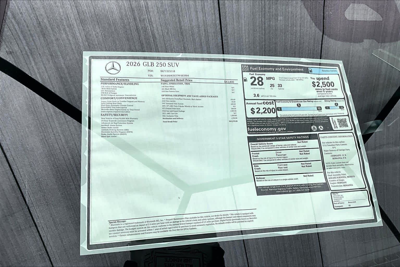 New 2026 Polar White Mercedes-Benz GLB 250 image 21