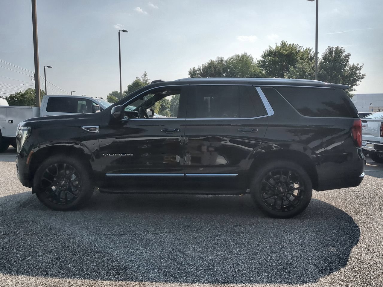 New 2026 Onyx Black GMC Elevation image 5