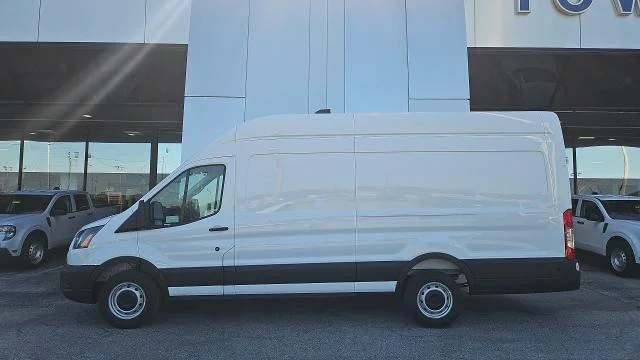 New 2026 Oxford White Ford XL 350HR RWD image 17