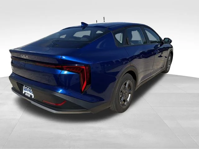 Used 2025 Blue Kia LXS image 10